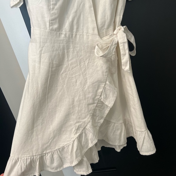 Abercrombie linen wrap tie dress - Picture 6 of 6